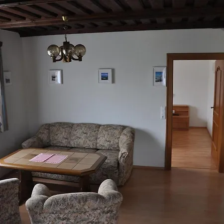 Pepo * Feldkirchen in Kärnten